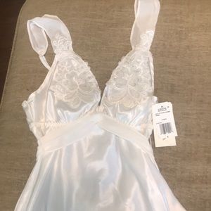 White Baby Doll Night Gown Lingerie